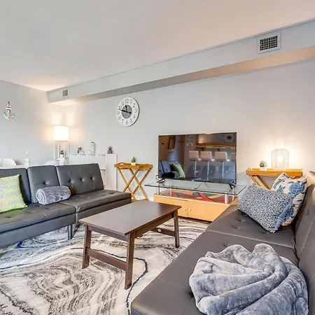 Walk To Casino Condo With Balcony In Atlantic City!